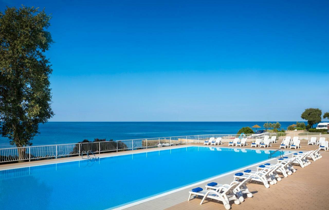 Victoria Mobilehome In Solaris Fkk Naturist Camping Resort Poreč Extérieur photo